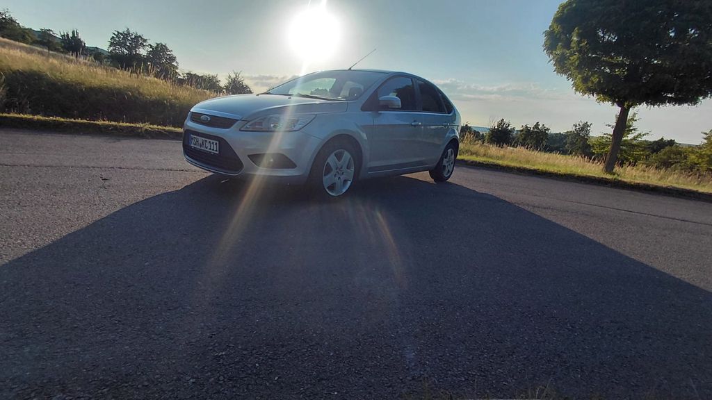 Ford Focus 208.000 km 1.199 &euro; Kelbra 06537