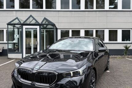 BMW 530 4.097 km 72.950 € Köln 50739