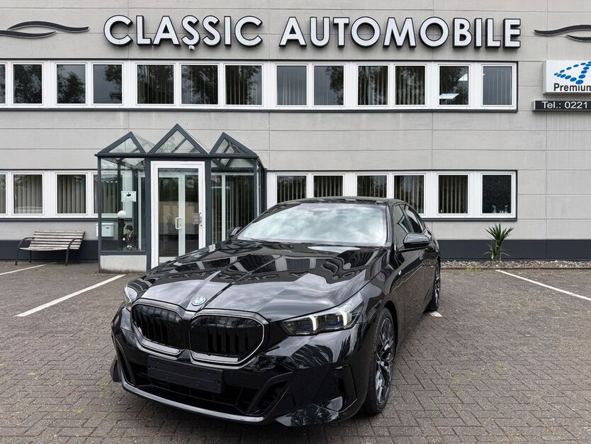 BMW 530 4.097 km 72.950 € Köln 50739