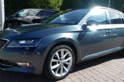 Skoda Superb 116.200 km 19.990 &euro; Schneeberg 08289