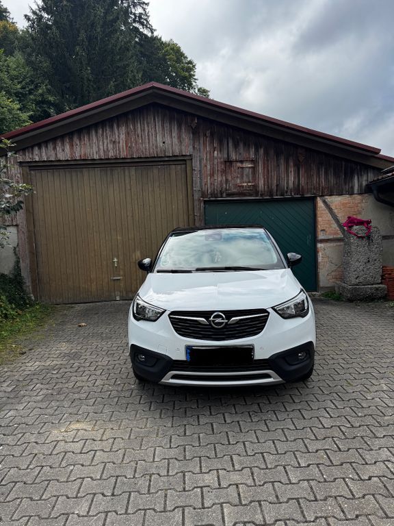 Opel Crossland (X) 98.000 km 11.000 € Böhen 87736