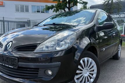 Renault Clio 200.000 km 1.790 &euro; MÖGLINGEN 71696