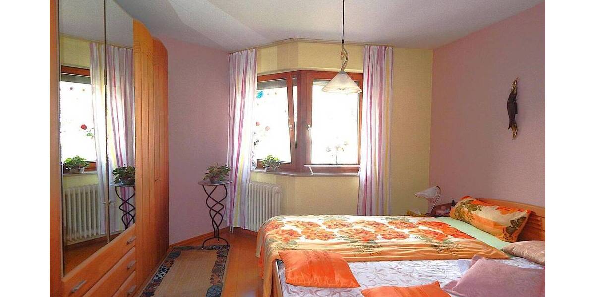 Reihenmittelhaus Süßen - 4 Zimmer, 91 m&sup2;, 345.000&euro; | Angebot:26018224