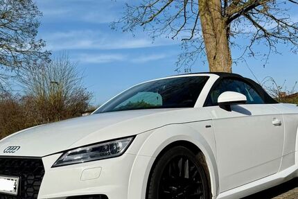 Audi TT 49.404 km 27.900 &euro; Espenau 34314