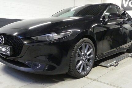 Mazda 3 21.000 km 26.390 &euro; Paderborn 33106