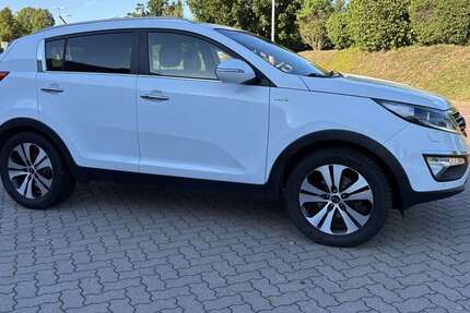 Kia Sportage 151.402 km 9.950 € Barsbüttel 22885
