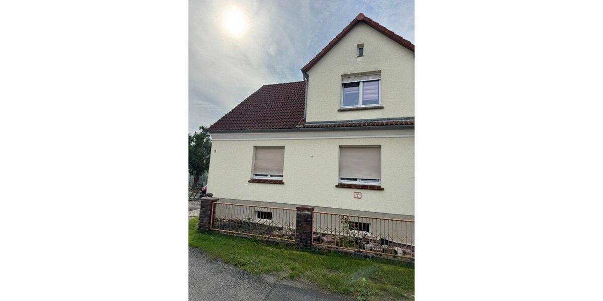 Doppelhaushälfte Lauchhammer - 6 Zimmer, 153 m&sup2;, 99.800&euro; | Angebot:27620835