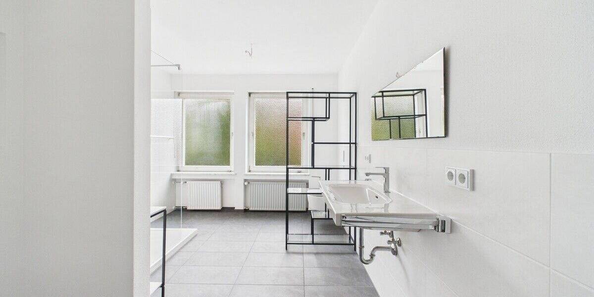 Attraktive Doppelhaushälfte mit großem Balkon, Garten und Terrasse in ruhiger Lage von Germering 4 zimmer