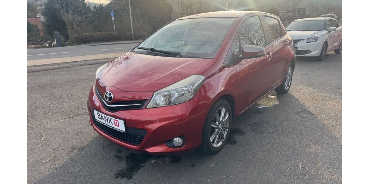 Toyota Yaris 85.780 km 7.400 &euro; Eisenach 99817