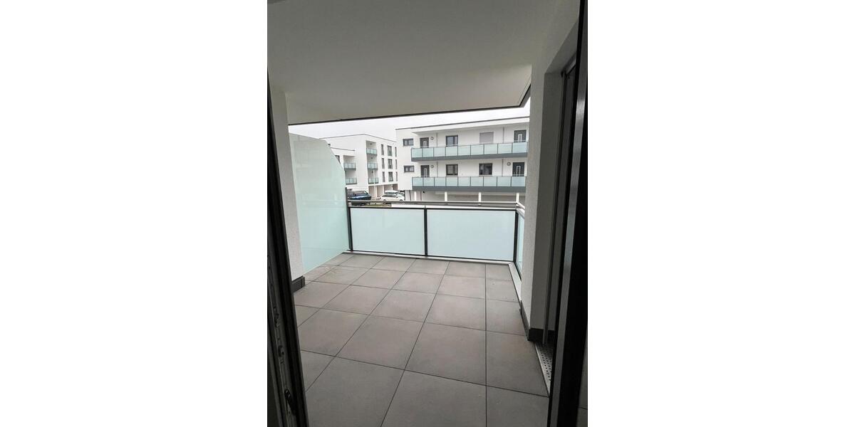 Etagenwohnung Deggendorf - 3 Zimmer, 70 m&sup2;, 945&euro; | Angebot:26418707
