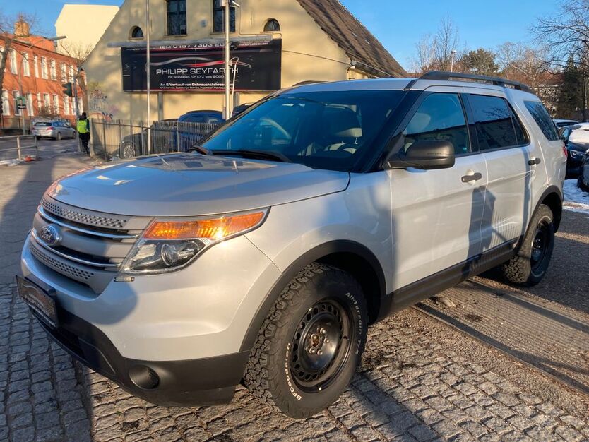 Ford Explorer 184.000 km 11.590 € Berlin - Tempelhof 12107