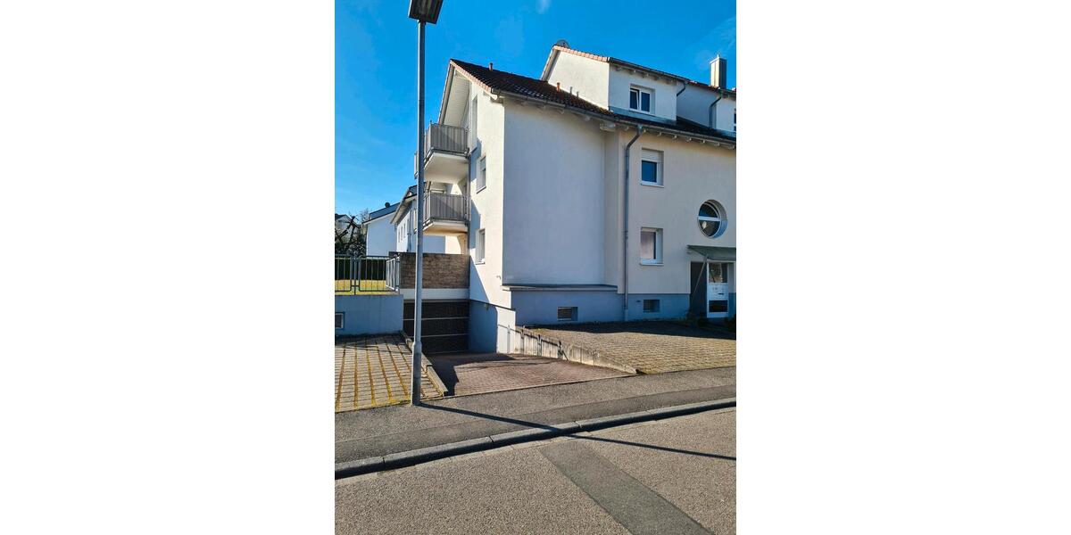 Erdgeschoßwohnung Gernsbach - 4 Zimmer, 98 m&sup2;, 369.000&euro; | Angebot:26102810