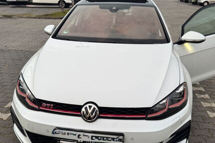 VW Golf 133.000 km 22.950 &euro; Raunheim 65479