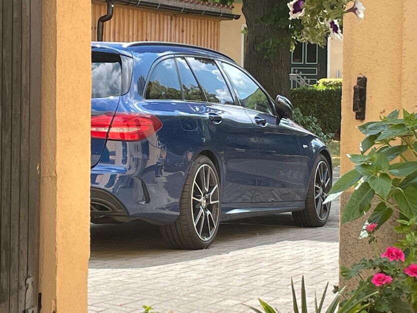 Mercedes-Benz C 43 AMG 99.999 km 32.000 € Kubschütz 02627
