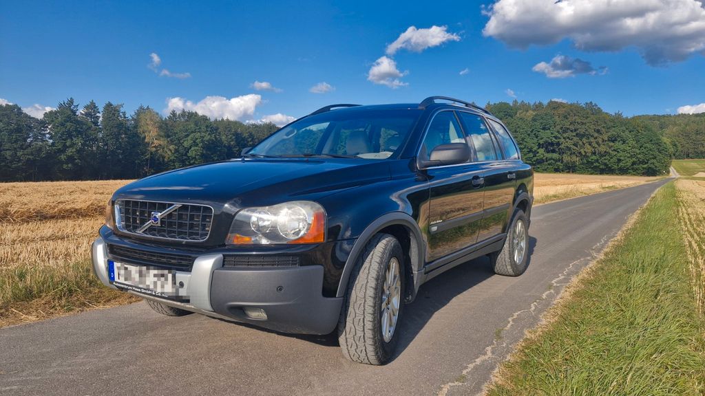 Volvo XC90 211.000 km 4.600 &euro; Dipperz 36160