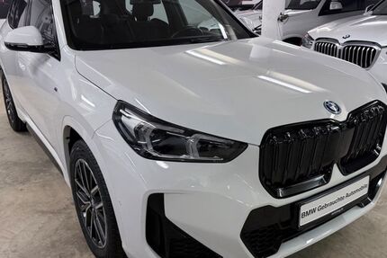 BMW iX1 24.900 km 37.900 &euro; Vaterstetten bei München 85598