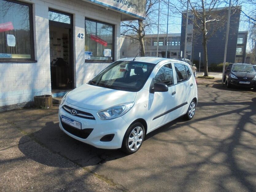 i10