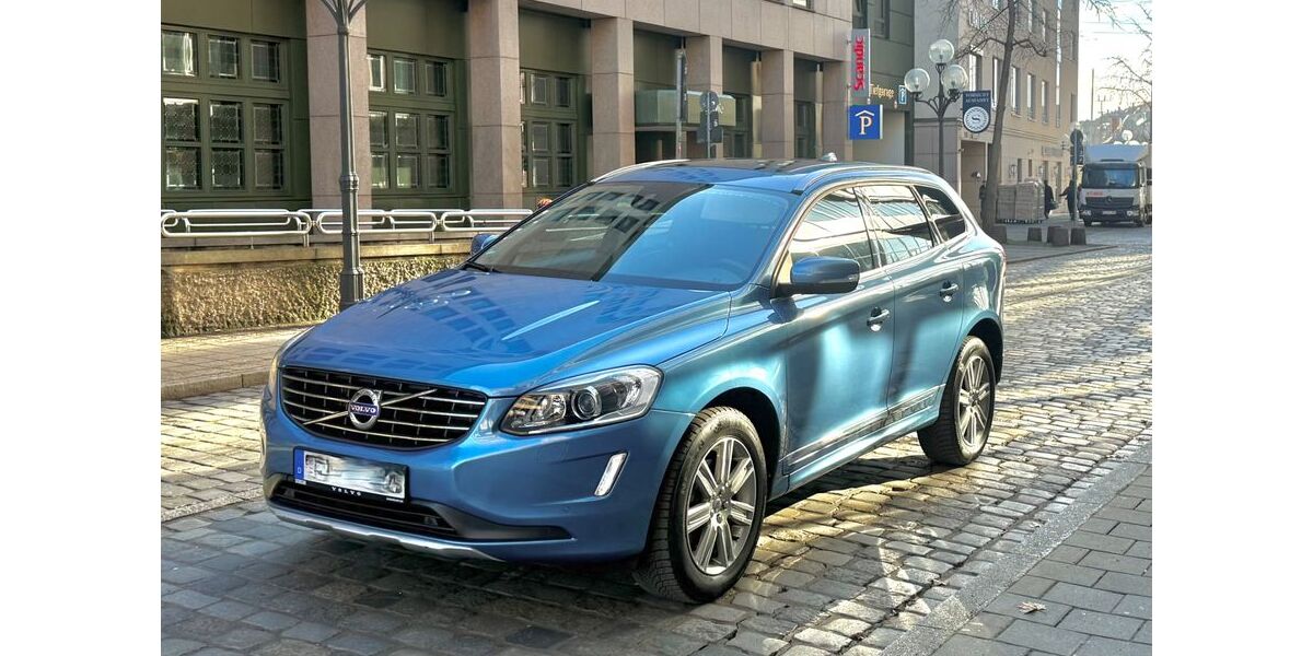 Volvo XC60 131.000 km 14.900 &euro; Nürnberg 90431