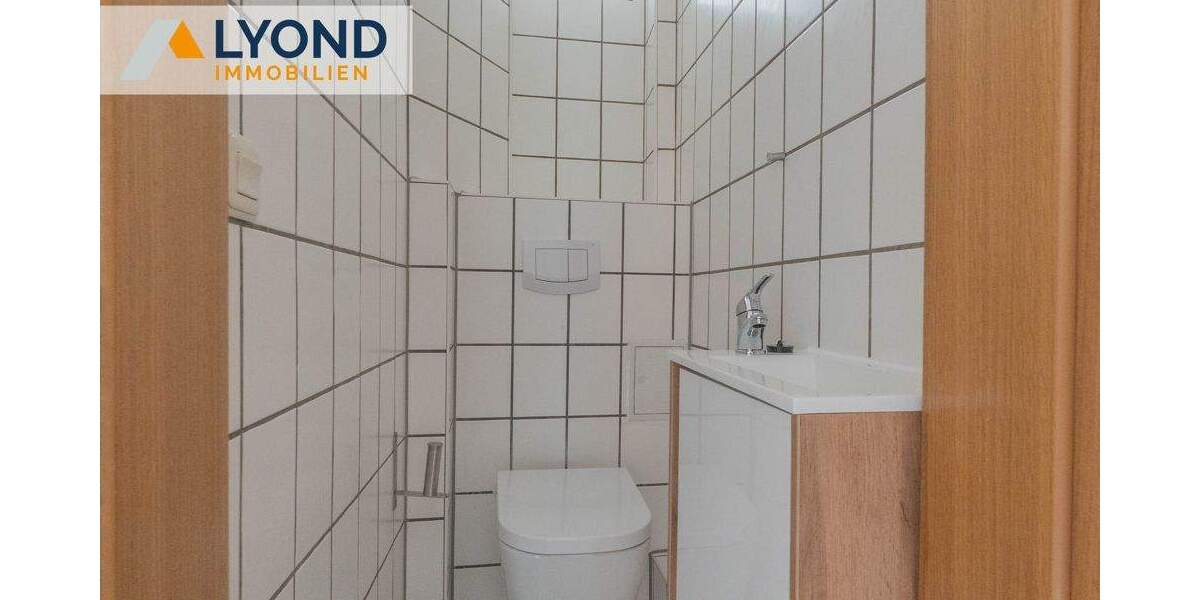 Großzügiges Einfamilienhaus mit Einliegerwohnung - vielseitig nutzbar und modernisiert in zentraler Lage 7 zimmer