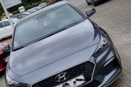 Hyundai i30 105.000 km 13.900 &euro; Brilon 59929