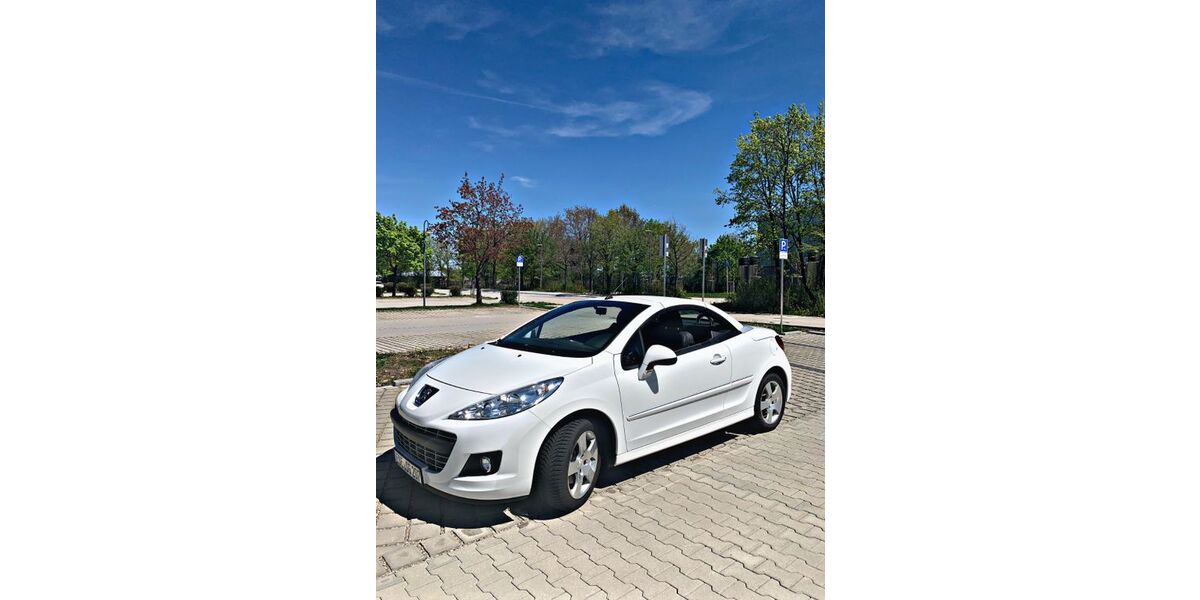Peugeot 207 101.000 km 5.900 &euro; München 81539