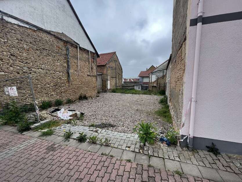 Grundstück zu verkaufen in Gau-Odernheim 128.000 € 288 m²