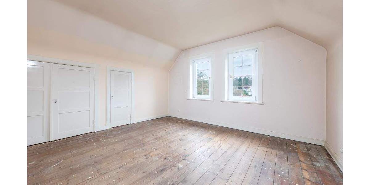 Einfamilienhaus Wentorf bei Hamburg - 8 Zimmer, 334 m&sup2;, 1.500.000&euro; | Angebot:25769855