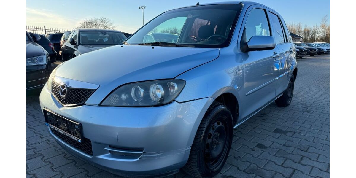 Mazda 2 132.000 km 899 &euro; Oberkrämer 16727