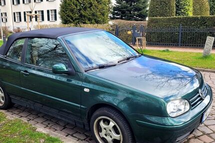 VW Golf 242.173 km 1.850 &euro; Lübeck 23568