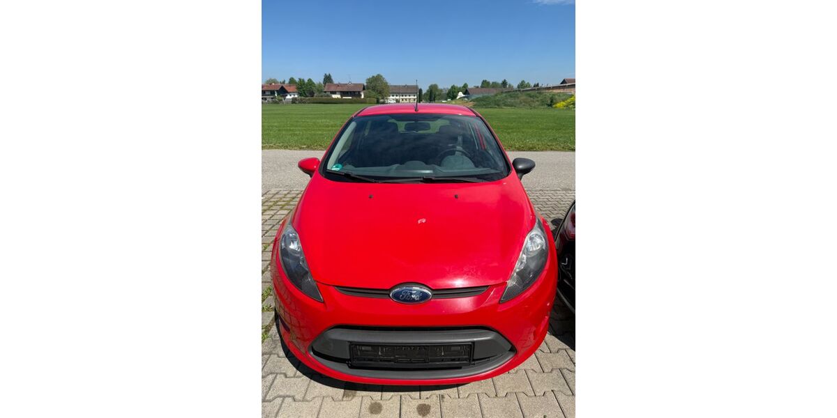 Ford Fiesta 155.000 km 2.999 &euro; Bruckmühl 83052