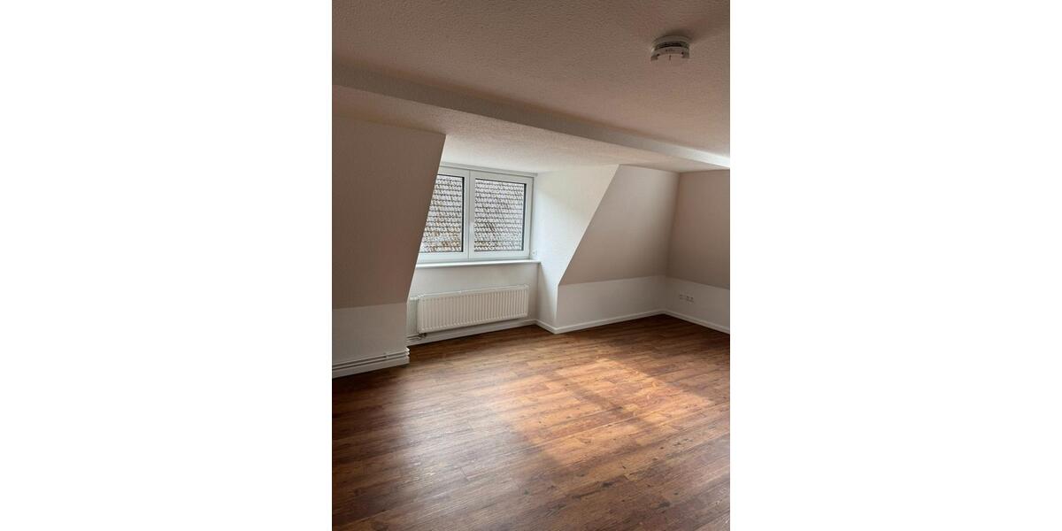 Dachgeschoßwohnung Schleswig - 2 Zimmer, 68 m&sup2;, 815&euro; | Angebot:26456436