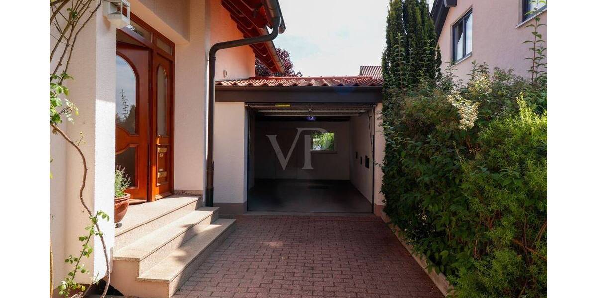 Doppelhaushälfte Karlsdorf-Neuthard Karlsdorf - 6 Zimmer, 200 m&sup2;, 1.850&euro; | Angebot:23534019