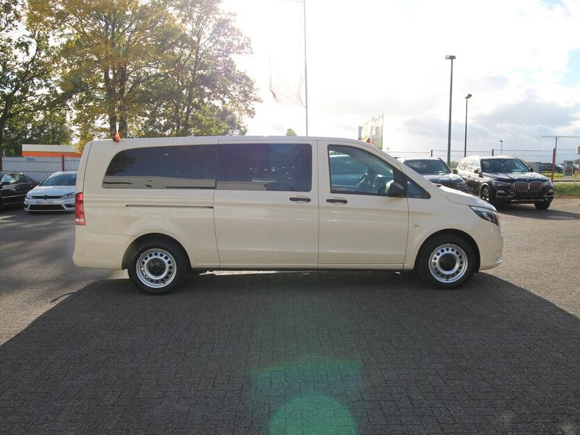 Mercedes-Benz Vito Tourer 116 CDI Pro extralang TAXI LED+NAVI 337.836 km 23.800 € Hagenow 19230