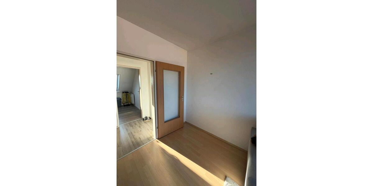Dachgeschoßwohnung Achim - 3 Zimmer, 60 m&sup2;, 700&euro; | Angebot:26355850
