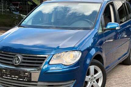 VW Touran 229.000 km 2.999 &euro; Nordhorn 48527