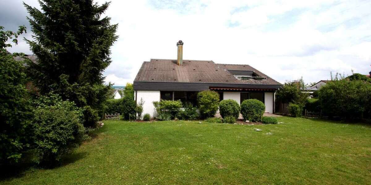 Einfamilienhaus Gärtringen - 7 Zimmer, 180 m&sup2;, 2.150&euro; | Angebot:27157973
