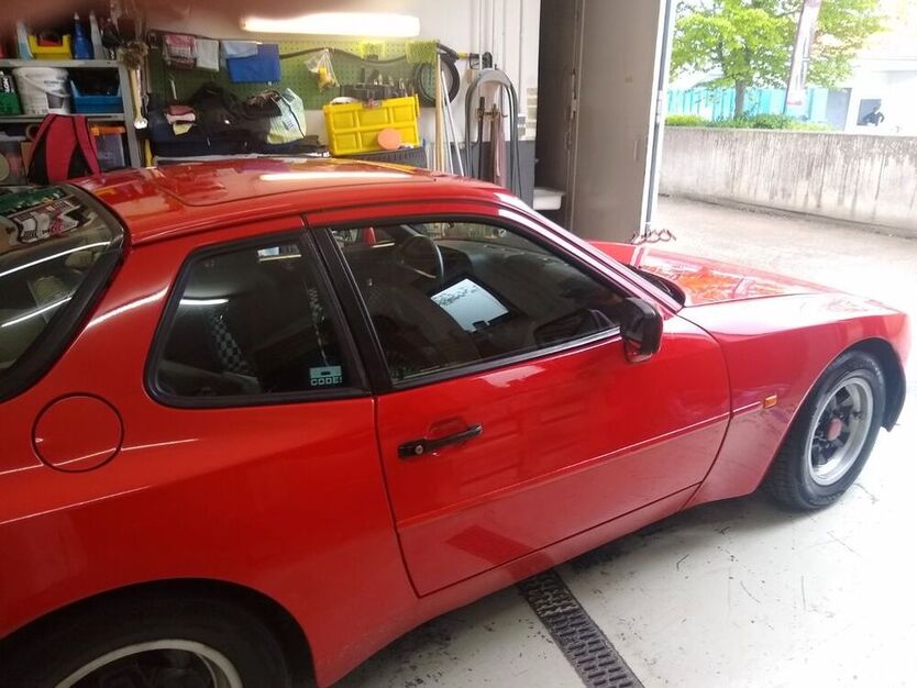 944