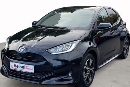 Toyota Yaris 2.500 km 24.960 &euro; Merzig 66663