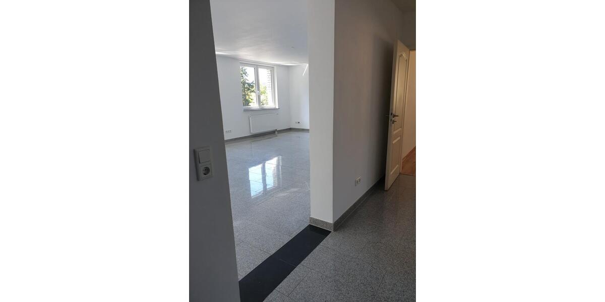 Etagenwohnung Langenfeld (Rheinland) - 3 Zimmer, 95 m&sup2;, 365.000&euro; | Angebot:26395115