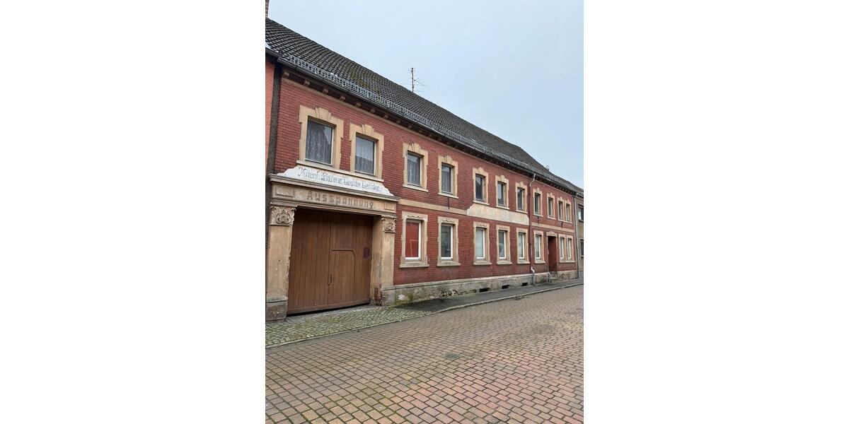 Mehriamilienhaus mit 5 Wohneinheiten in 18 zimmer