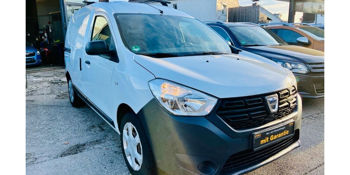 Dacia Dokker 173.000 km 6.750 &euro; München 81825