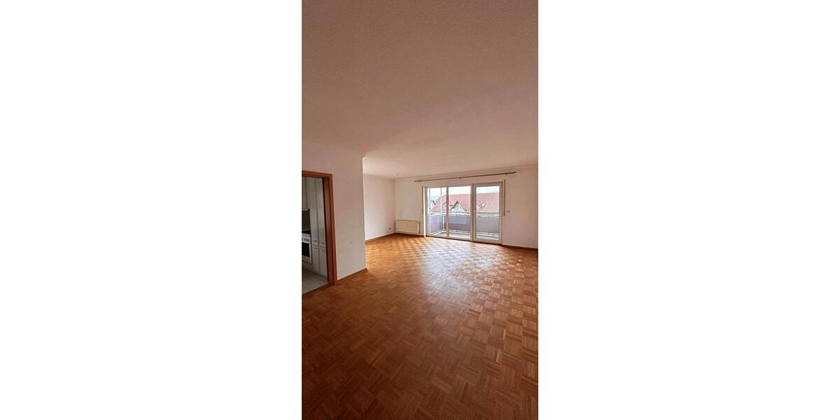 Etagenwohnung Bad Bocklet - 3 Zimmer, 82 m&sup2;, 750&euro; | Angebot:25051992