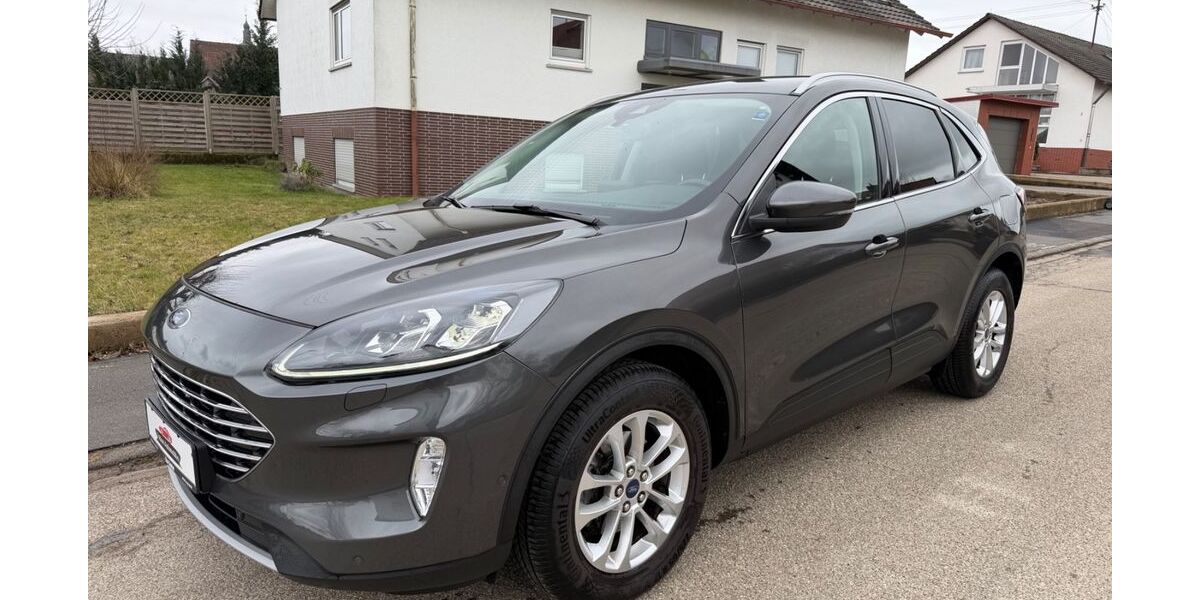 Ford Kuga 218.886 km 10.999 &euro; Freudenberg 97896