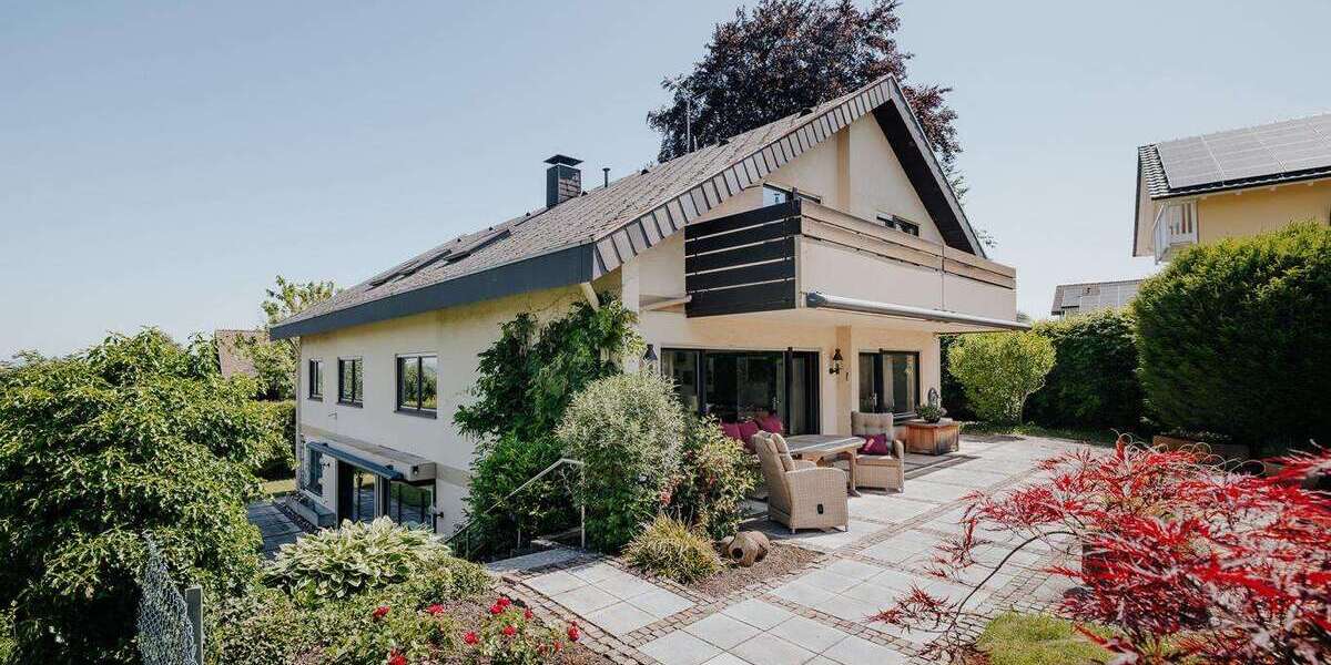 Einfamilienhaus Teningen-Nimburg Nimburg - 10 Zimmer, 355 m&sup2;, 1.400.000&euro; | Angebot:26822069