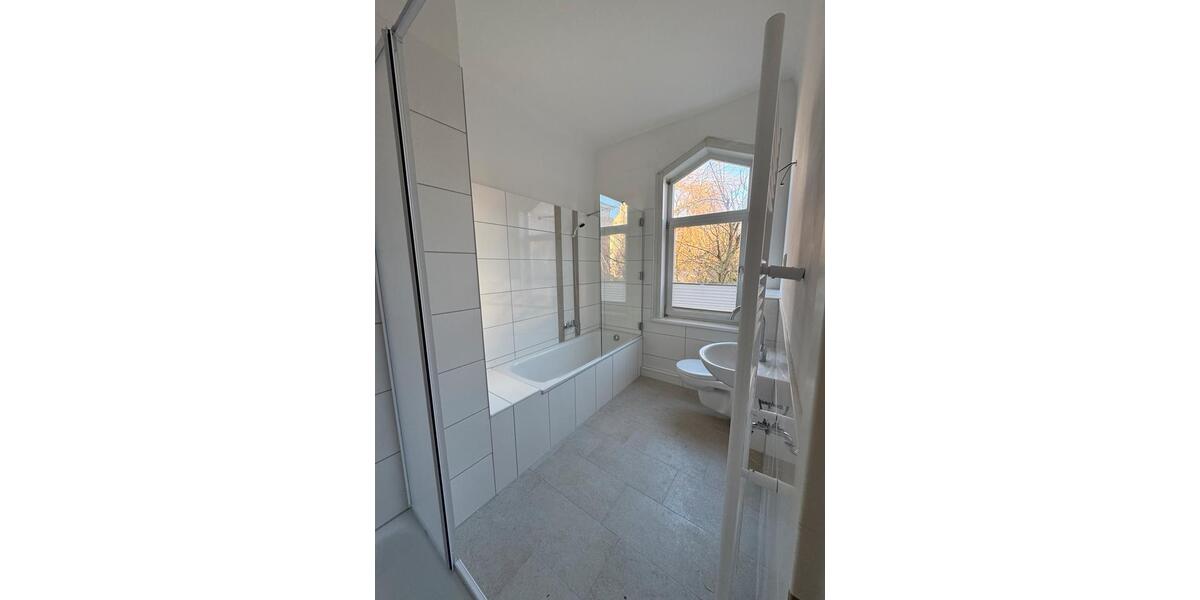 Renovierte 4,5 Zimmer-Wohnung im schönen Ostviertel 5 zimmer