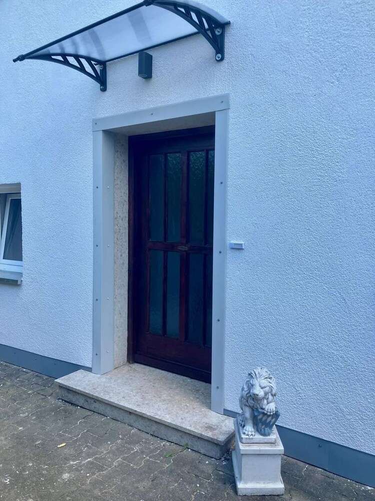 Haus zum Kaufen in Landshut 440.000 € 130 m²