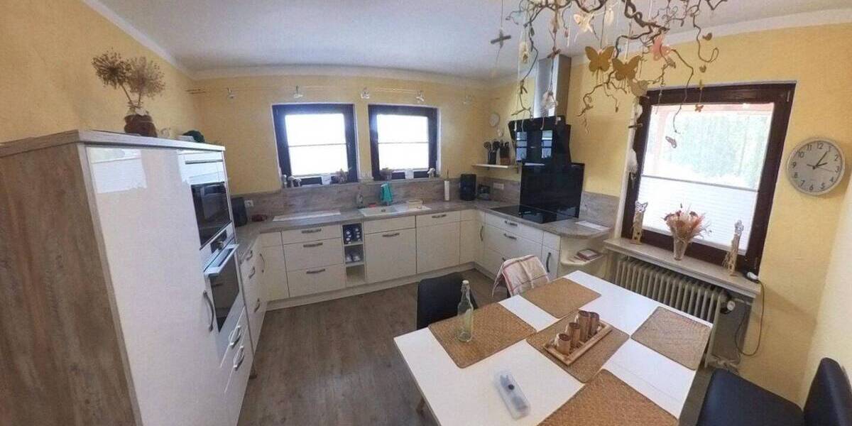 Mehrfamilienhaus, Wohnhaus Hameln Hilligsfeld - 8 Zimmer, 200 m&sup2;, 350.000&euro; | Angebot:26228809