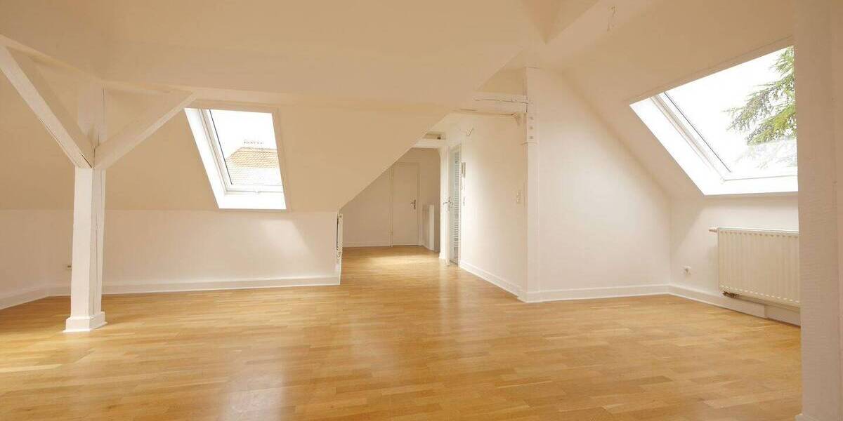 Etagenwohnung Weimar Westvorstadt - 2 Zimmer, 63 m&sup2;, 650&euro; | Angebot:26891503