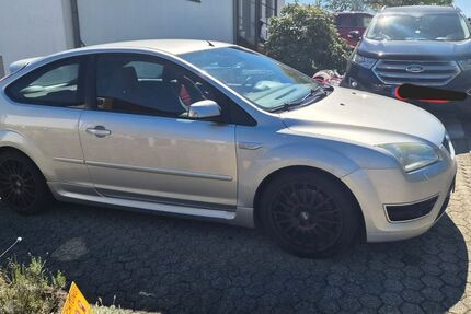 Ford Focus 253.400 km 4.200 &euro; Malborn 54426