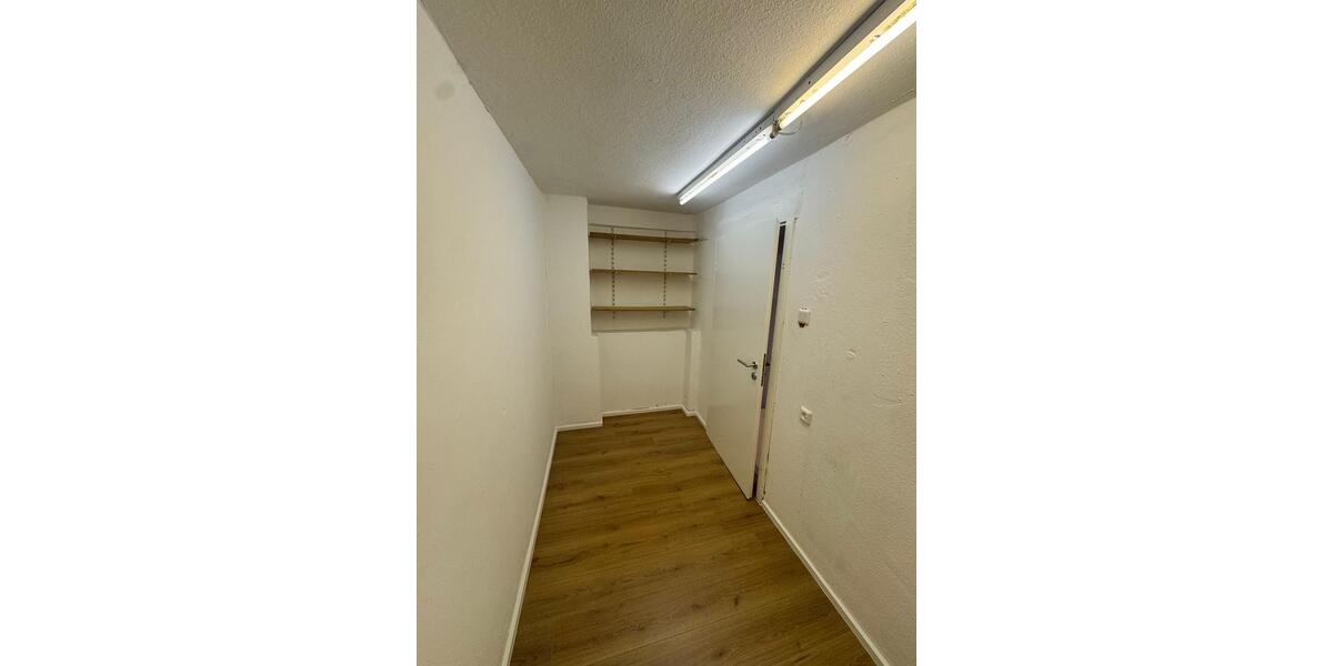 Etagenwohnung Siegen - 3 Zimmer, 95 m&sup2;, 239.000&euro; | Angebot:27136704